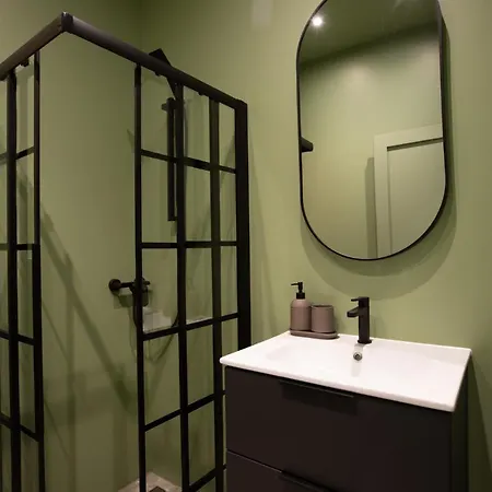 Oasis In Location Near The Old Town شقة *