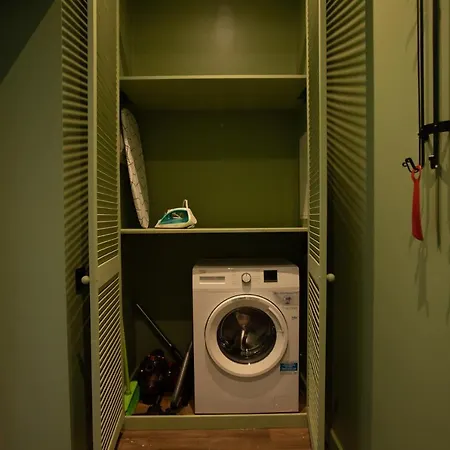 Oasis In Location Near The Old Town شقة *